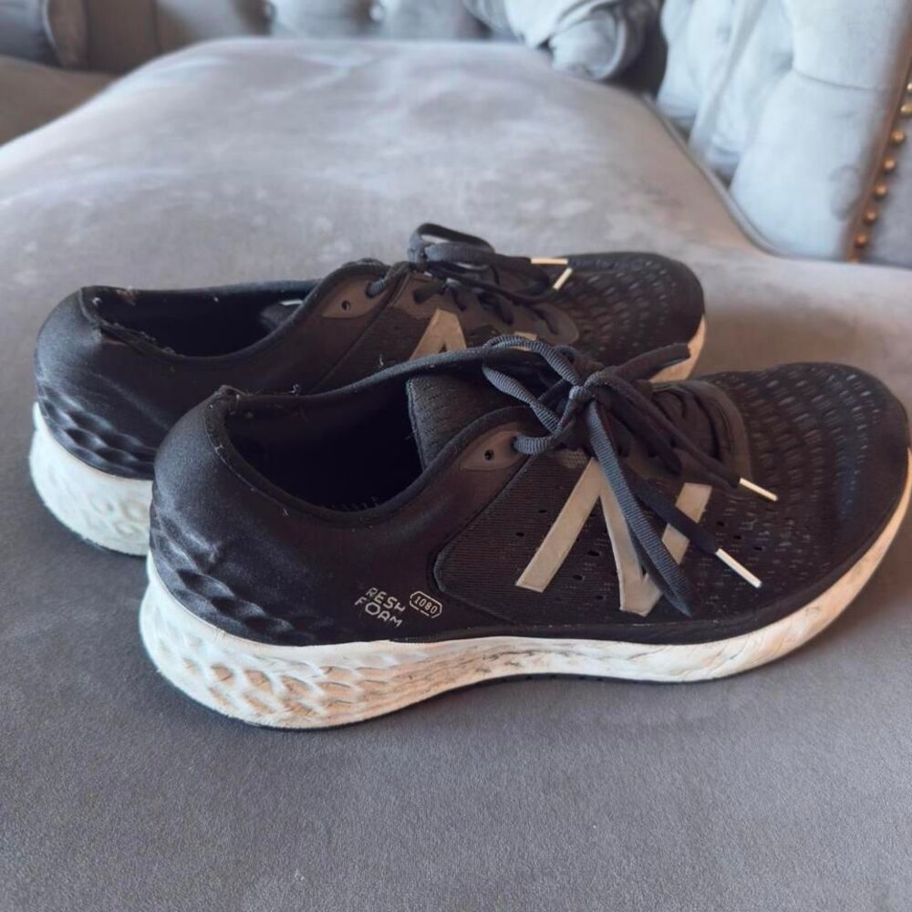 Black New Balance 1080 running shoes #running
